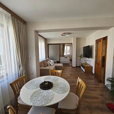 радост 2 * Bansko